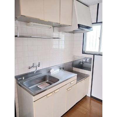 シティハイツカトウ 102【管理NO：1-002670101-01020】 ★家具家電は申し込み後に搬入しますの物件画像