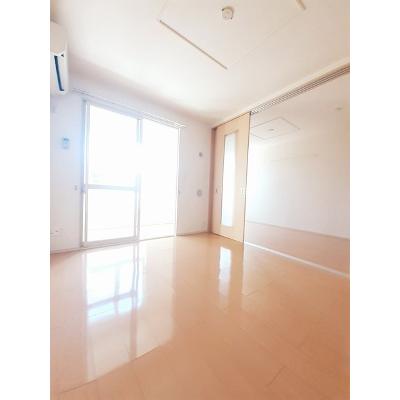 プラシードⅡ 203【管理NO：1-019118801-02030】 ★家具家電は申し込み後に搬入します 2026年08月中旬入居可能の物件画像