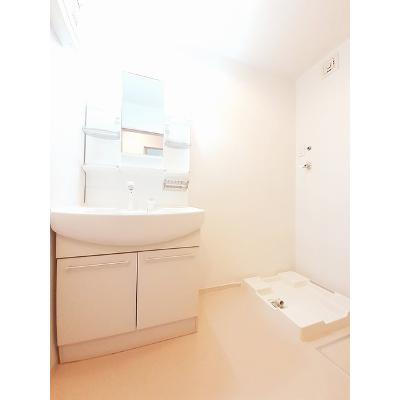 プラシードⅡ 203【管理NO：1-019118801-02030】 ★家具家電は申し込み後に搬入します 2026年08月中旬入居可能の物件画像