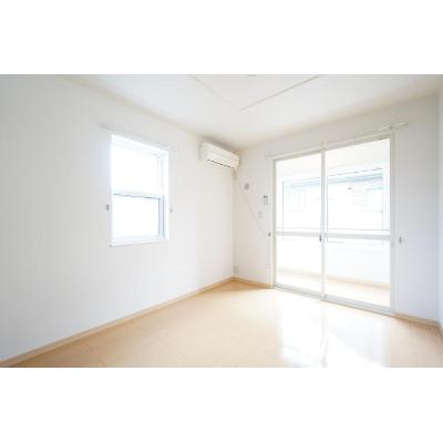 ラフレシールⅡ 102【管理NO：1-015378002-01020】 ★家具家電は申し込み後に搬入します 2026年08月中旬入居可能の物件画像