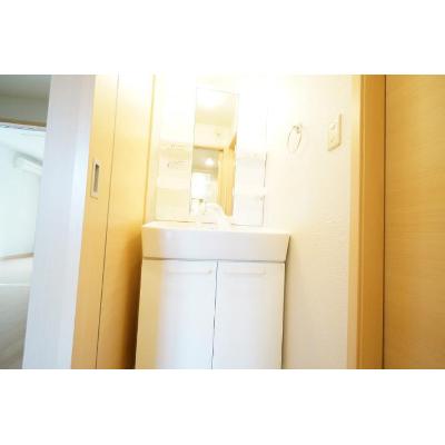 ラフレシールⅡ 102【管理NO：1-015378002-01020】 ★家具家電は申し込み後に搬入します 2026年08月中旬入居可能の物件画像