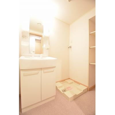 フラン　リュエル　ルナ 105【管理NO：1-015499701-01040】 ★家具家電は申し込み後に搬入します★の物件画像
