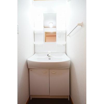 アウローラＢ 201【管理NO：1-012217502-02010】 ★家具家電は申し込み後に搬入します★の物件画像