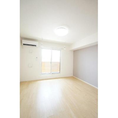 ドゥウエルＫ 203【管理NO：1-023843701-02030】 ★家具家電は申し込み後に搬入します★の物件画像