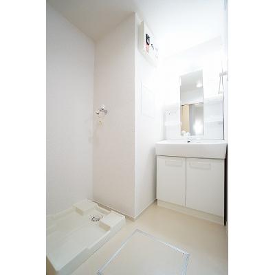 ヴィーナス　冬 201【管理NO：1-017053704-02010】 ★家具家電は申し込み後に搬入します★の物件画像