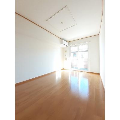 サニーパレスⅡ 102【管理NO：1-013313301-01020】 ★家具家電は申し込み後に搬入します★の物件画像