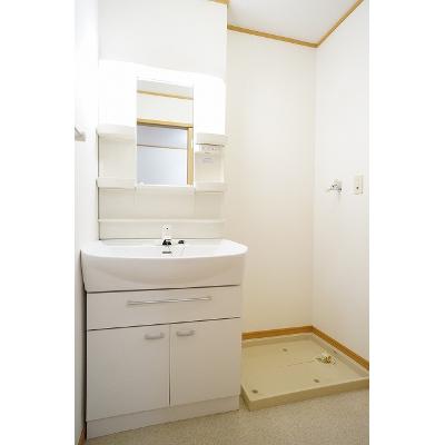 サニーパレスⅡ 101【管理NO：1-013313301-01010】 ★家具家電は申し込み後に搬入します★の物件画像