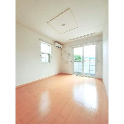 クリスタルシュトラーセ　Ⅲ 106【管理NO：1-016068401-01050】 ★家具家電は申し込み後に搬入します★ ★2026年09月上旬入居可能★の物件画像
