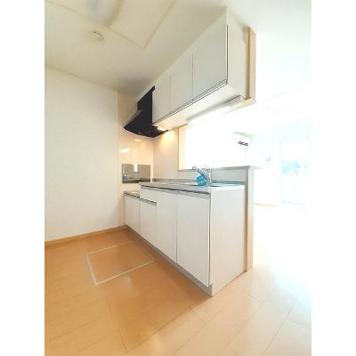 クリスタルシュトラーセ　Ⅲ 106【管理NO：1-016068401-01050】 ★家具家電は申し込み後に搬入します★ ★2026年09月上旬入居可能★の物件画像