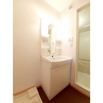 クリスタルシュトラーセ　Ⅲ 106【管理NO：1-016068401-01050】 ★家具家電は申し込み後に搬入します★ ★2026年09月上旬入居可能★の物件画像