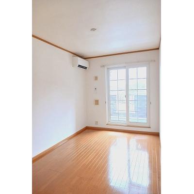 フェニックス大日向 203【管理NO：1-013283901-02030】 ★家具家電は申し込み後に搬入します 2026年07月下旬入居可能の物件画像