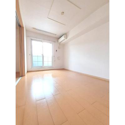 クリスタルシュトラーセ　Ⅲ 205【管理NO：1-016068401-02040】 ★家具家電は申し込み後に搬入します 2026年07月下旬入居可能の物件画像