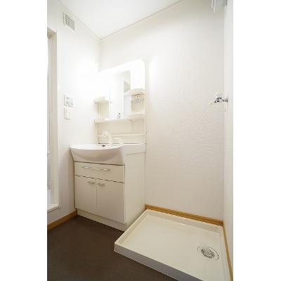シェーネ・プラシード 103【管理NO：1-014902601-01030】 ★家具家電は申し込み後に搬入しますの物件画像