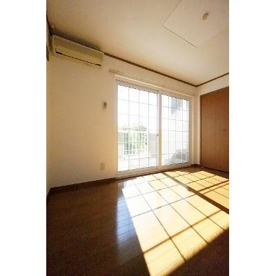 ア・ラ・モード・アラⅡ 101【管理NO：1-011101301-01010】 2026年07月中旬入居可能の物件画像