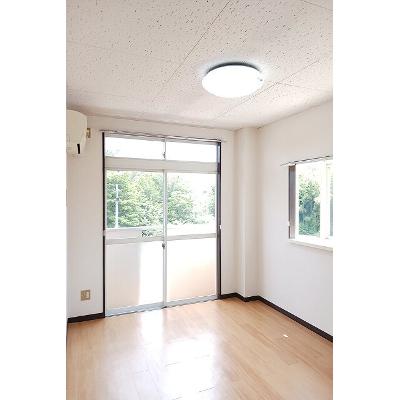 ベル・コモンズ 202【管理NO：1-003716001-02020】 ★家具家電は申し込み後に搬入します★の物件画像