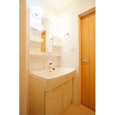 メゾンＩＬ四倉 201【管理NO：1-099288101-02010】 ★家具家電は申し込み後に搬入します★の物件画像