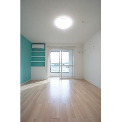 アルカンシェルＡ 203【管理NO：1-027118801-02030】 ★家具家電は申し込み後に搬入します★の物件画像