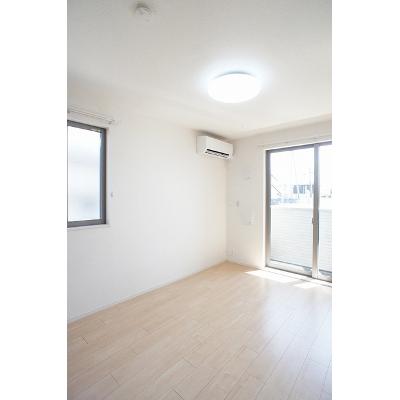ベアーレ　Ⅰ 101【管理NO：1-023590401-01010】 ★家具家電は申し込み後に搬入します★の物件画像