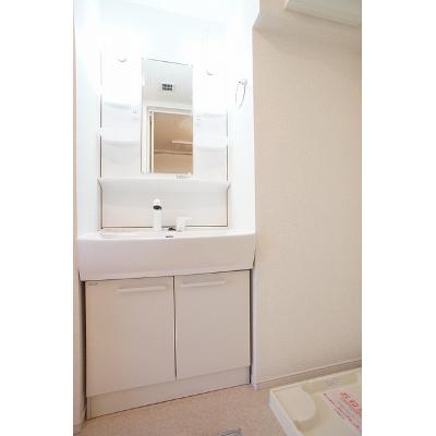 ベアーレ　Ⅰ 101【管理NO：1-023590401-01010】 ★家具家電は申し込み後に搬入します★の物件画像