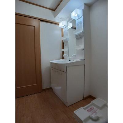 ジェントリー 205【管理NO：1-014910901-02040】 ★家具家電は申し込み後に搬入します★の物件画像