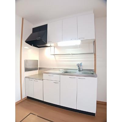 プランドールⅡ 105【管理NO：1-014098101-01040】 ★家具家電は申し込み後に搬入します★の物件画像