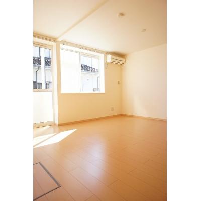 メゾン　ボナール 102【管理NO：1-007238501-01020】 ★家具家電は申し込み後に搬入します★の物件画像