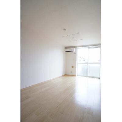 アネックス 203【管理NO：1-006714701-02030】 ★家具家電は申し込み後に搬入します★の物件画像