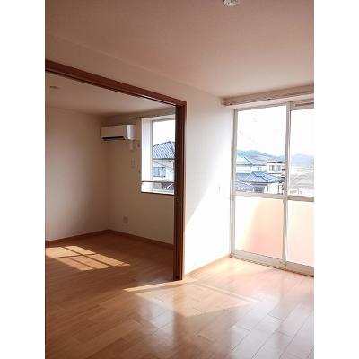 プリムローズ　Ｂ 201【管理NO：1-005943902-02010】 ★家具家電は申し込み後に搬入します★の物件画像