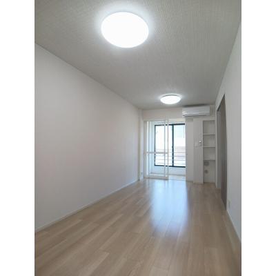 モンステラ 105【管理NO：1-027910401-01040】の物件画像