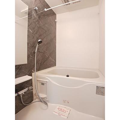 リバーサイドⅡ 105【管理NO：1-026334801-01040】 ★家具家電は申し込み後に搬入します★の物件画像