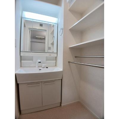 ハピネス 105【管理NO：1-025823001-01040】 ★家具家電は申し込み後に搬入します★の物件画像