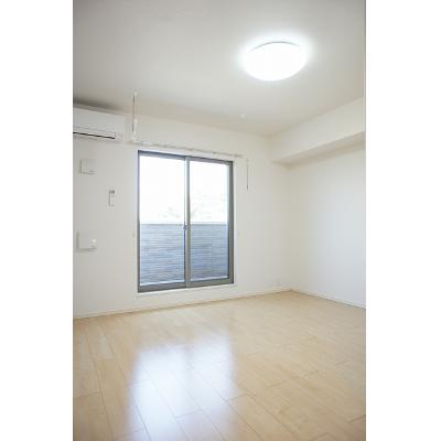 シグマⅢ 201【管理NO：1-024410901-02010】 ★家具家電は申し込み後に搬入します★の物件画像