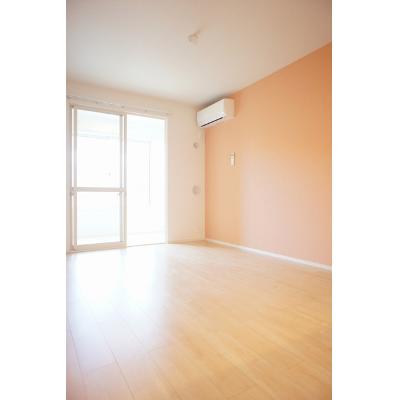フォーリーフ 105【管理NO：1-024090701-01040】 ★家具家電は申し込み後に搬入します★の物件画像