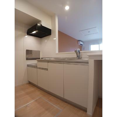 ベル　カンフリエ 103【管理NO：1-022353501-01030】 ★家具家電は申し込み後に搬入します★の物件画像