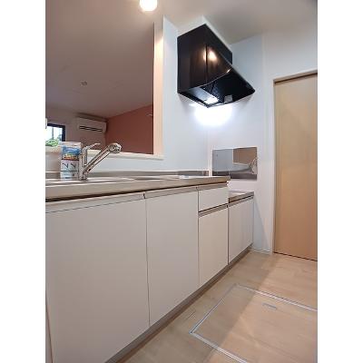 エスポワールⅡ 101【管理NO：1-020506901-01010】 ★家具家電は申し込み後に搬入します★の物件画像