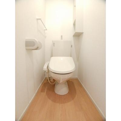 リベイラサン 202【管理NO：1-018824801-02020】 ★家具家電は申し込み後に搬入します★の物件画像