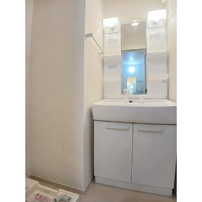 カーザ・フィオーレⅡ 101【管理NO：1-018268202-01010】 ★家具家電は申し込み後に搬入します★の物件画像