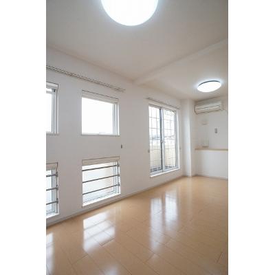 ノワ・グレーヌ　Ｃ 201【管理NO：1-017104001-02010】 ★家具家電は申し込み後に搬入します★の物件画像