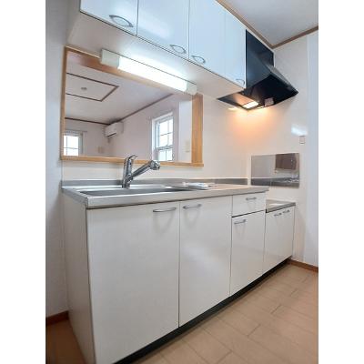 ＳＡＫＵＲＡ　ＳＴＲＥＥＴ　Ⅱ 201【管理NO：1-014842602-02010】 ★家具家電は申し込み後に搬入します★の物件画像