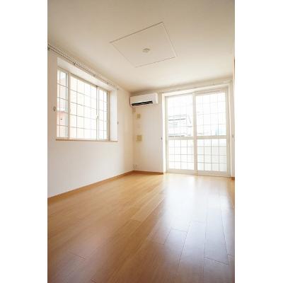 エクセレント・Ａ 102【管理NO：1-013900701-01020】 ★家具家電は申し込み後に搬入します★の物件画像