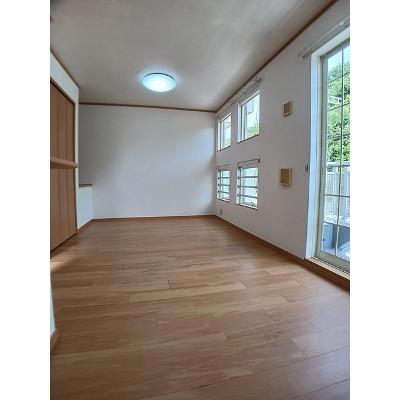 クレメント 201【管理NO：1-012987601-02010】 ★家具家電は申し込み後に搬入します★の物件画像