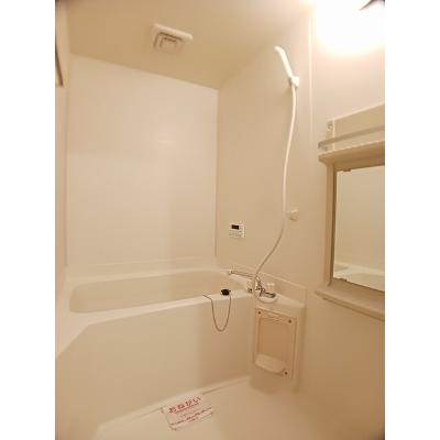 コモド・アビターレ 102【管理NO：1-010932301-01020】 ★家具家電は申し込み後に搬入します★の物件画像