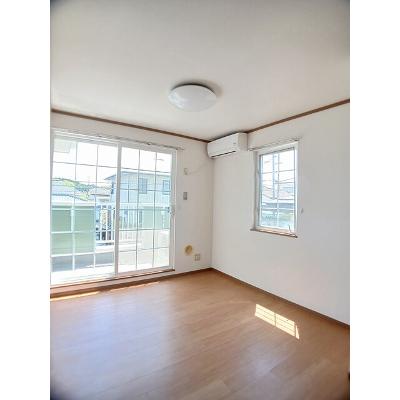 エクセレント　しおみ 201【管理NO：1-010002901-02010】 ★家具家電は申し込み後に搬入します★の物件画像