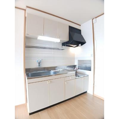 セントポーリア 203【管理NO：1-009324001-02030】 ★家具家電は申し込み後に搬入します★の物件画像