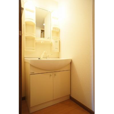 シャルマン 203【管理NO：1-009309201-02030】 ★家具家電は申し込み後に搬入します★の物件画像