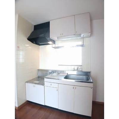 アネックス 201【管理NO：1-006714701-02010】 ★家具家電は申し込み後に搬入します★の物件画像