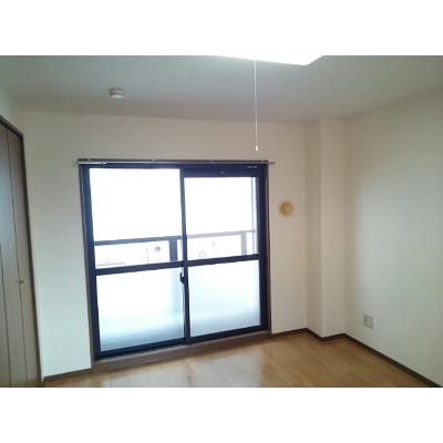 ヴェルドールマンション 303【管理NO：1-009651601-03030】 ★家具家電は申し込み後に搬入します★の物件画像