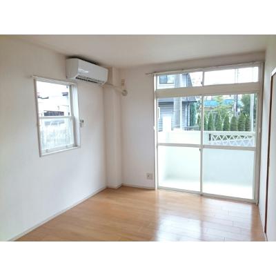 アーバンハイツ 101【管理NO：1-002898301-01010】 ★家具家電は申し込み後に搬入します★の物件画像