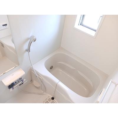 リュエル 201【管理NO：1-022457601-02010】 ★家具家電は申し込み後に搬入します★の物件画像