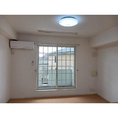 プロムナード高田Ｃ 203【管理NO：1-017316201-02030】 ★家具家電は申し込み後に搬入します★の物件画像